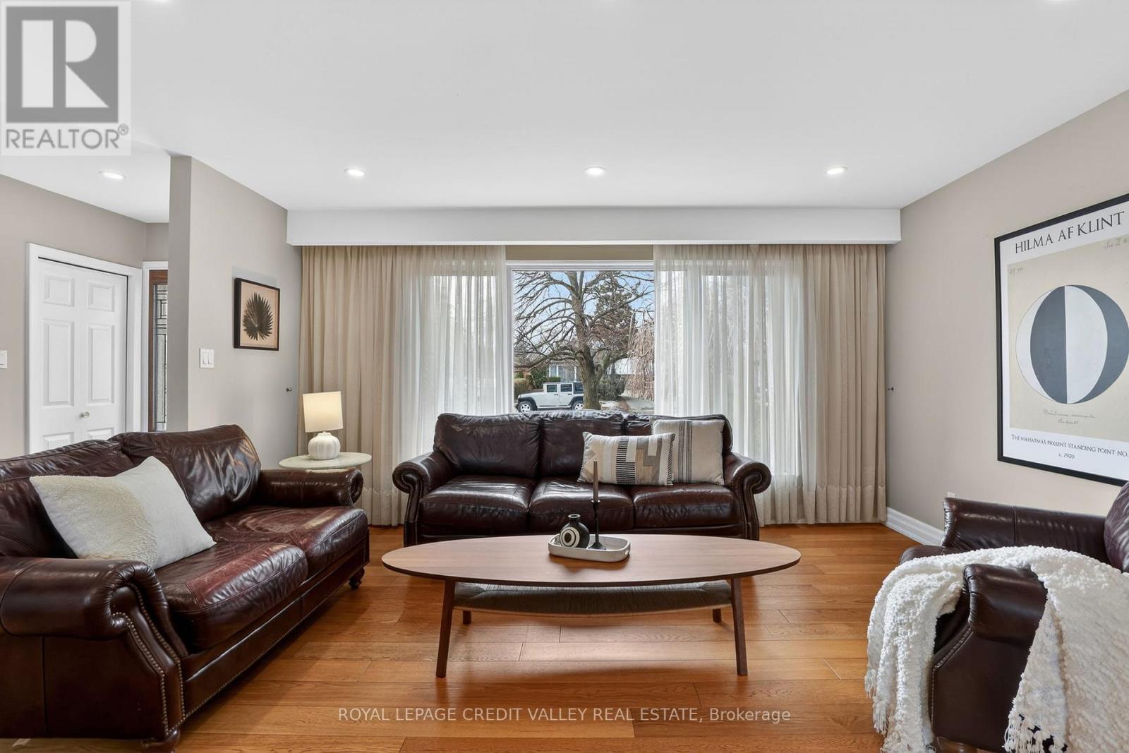 41 Staveley Crescent, Brampton, Ontario  L6W 2S1 - Photo 13 - W12880886