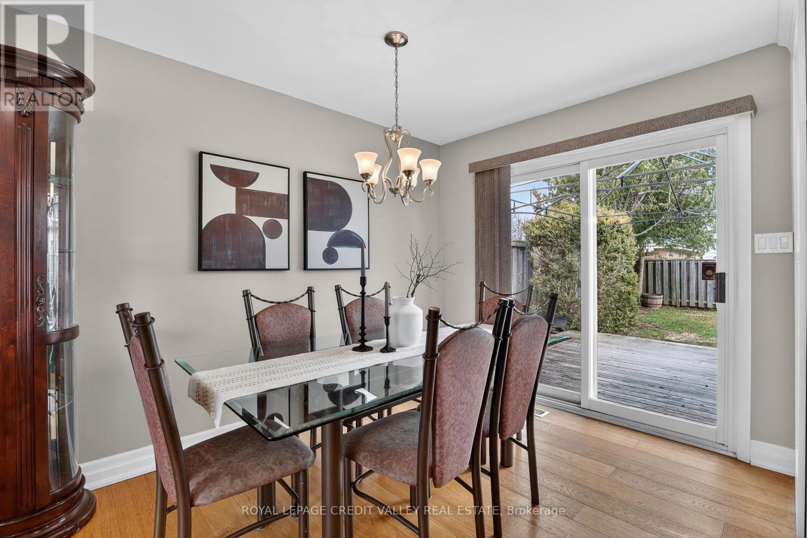 41 Staveley Crescent, Brampton, Ontario  L6W 2S1 - Photo 14 - W12880886