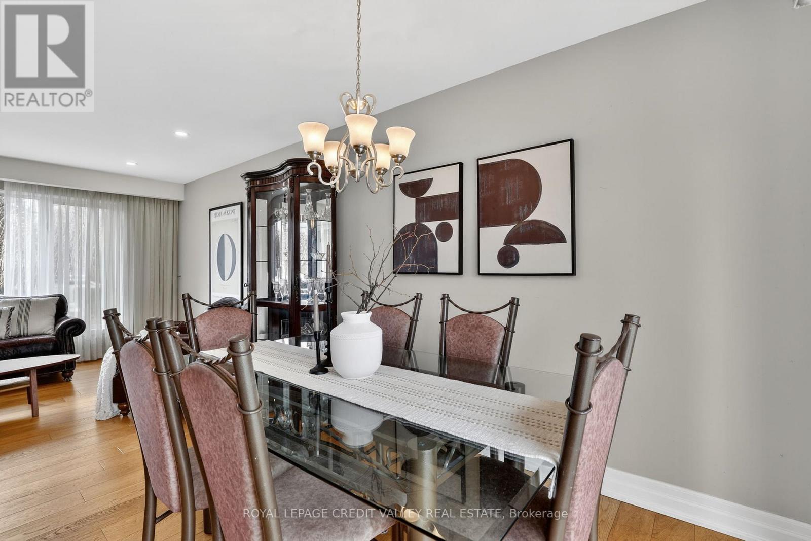 41 Staveley Crescent, Brampton, Ontario  L6W 2S1 - Photo 15 - W12880886