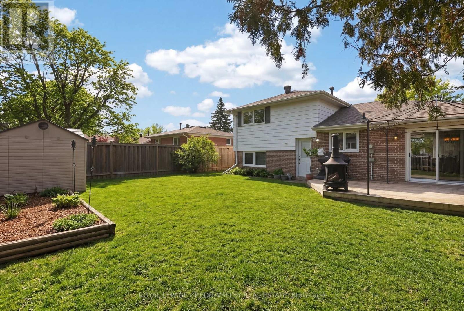 41 Staveley Crescent, Brampton, Ontario  L6W 2S1 - Photo 45 - W12880886