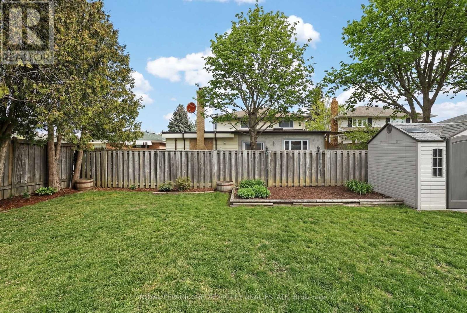 41 Staveley Crescent, Brampton, Ontario  L6W 2S1 - Photo 47 - W12880886