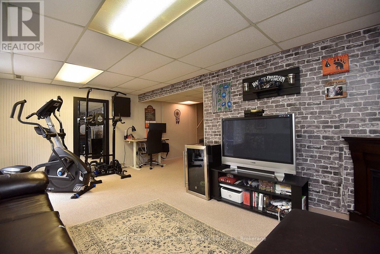 42 - 2065 Amherst Heights Court, Burlington, Ontario  L7P 4S1 - Photo 32 - W12883774