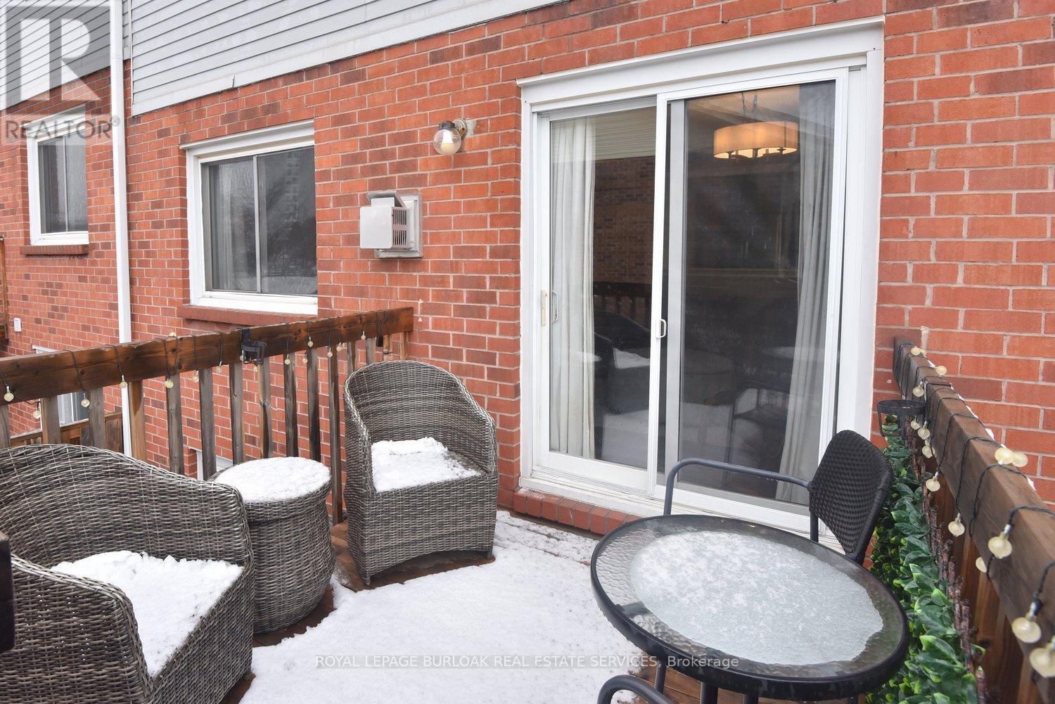 42 - 2065 Amherst Heights Court, Burlington, Ontario  L7P 4S1 - Photo 33 - W12883774