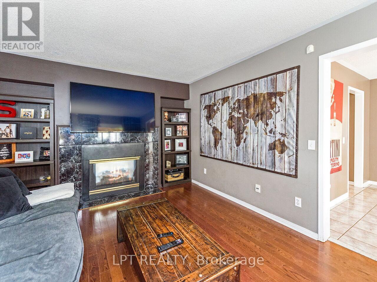 2460 Sixth Line, Oakville, Ontario  L6H 5Z8 - Photo 17 - W12883778