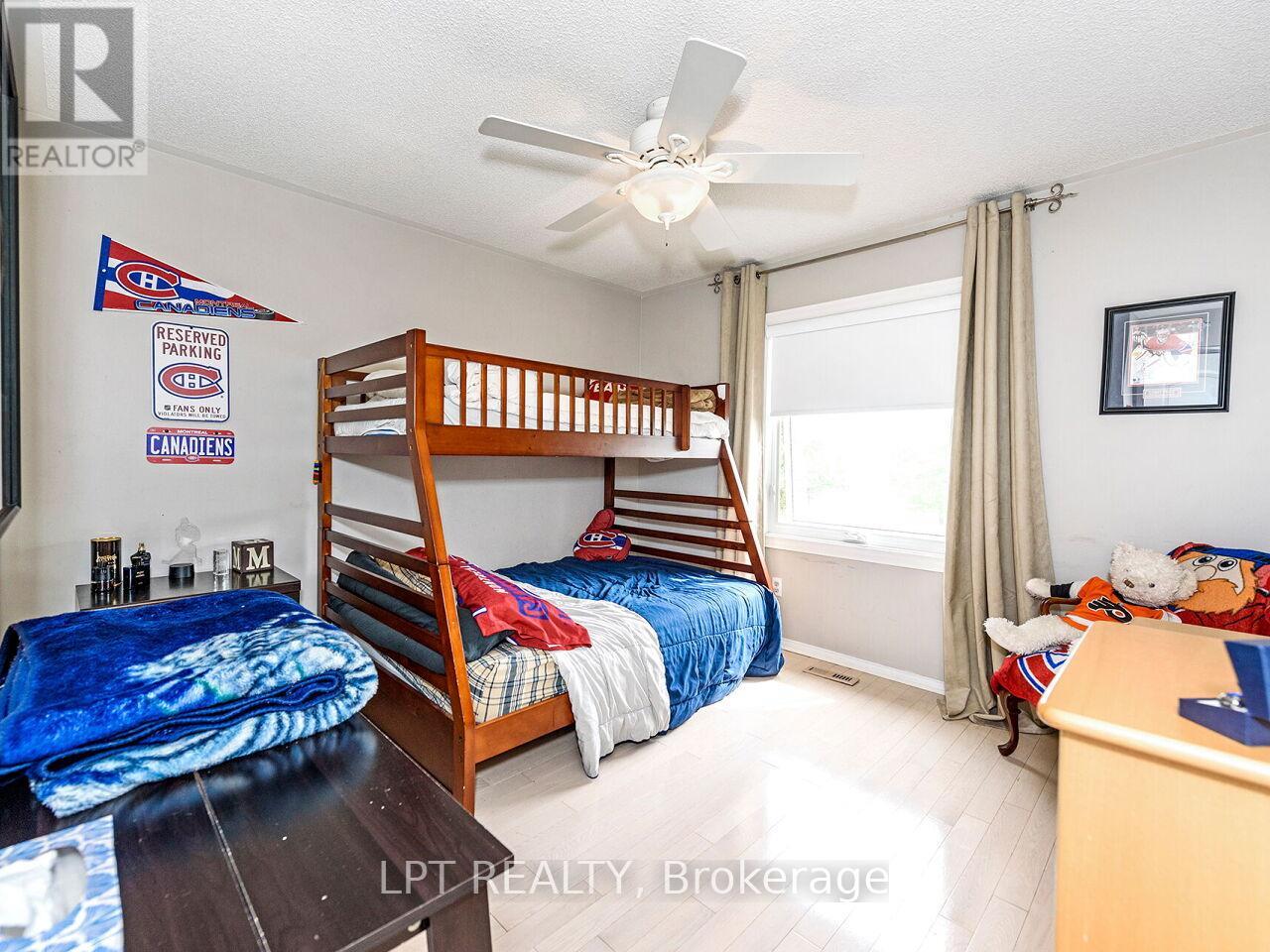 2460 Sixth Line, Oakville, Ontario  L6H 5Z8 - Photo 25 - W12883778