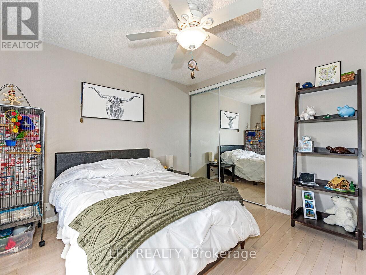 2460 Sixth Line, Oakville, Ontario  L6H 5Z8 - Photo 28 - W12883778