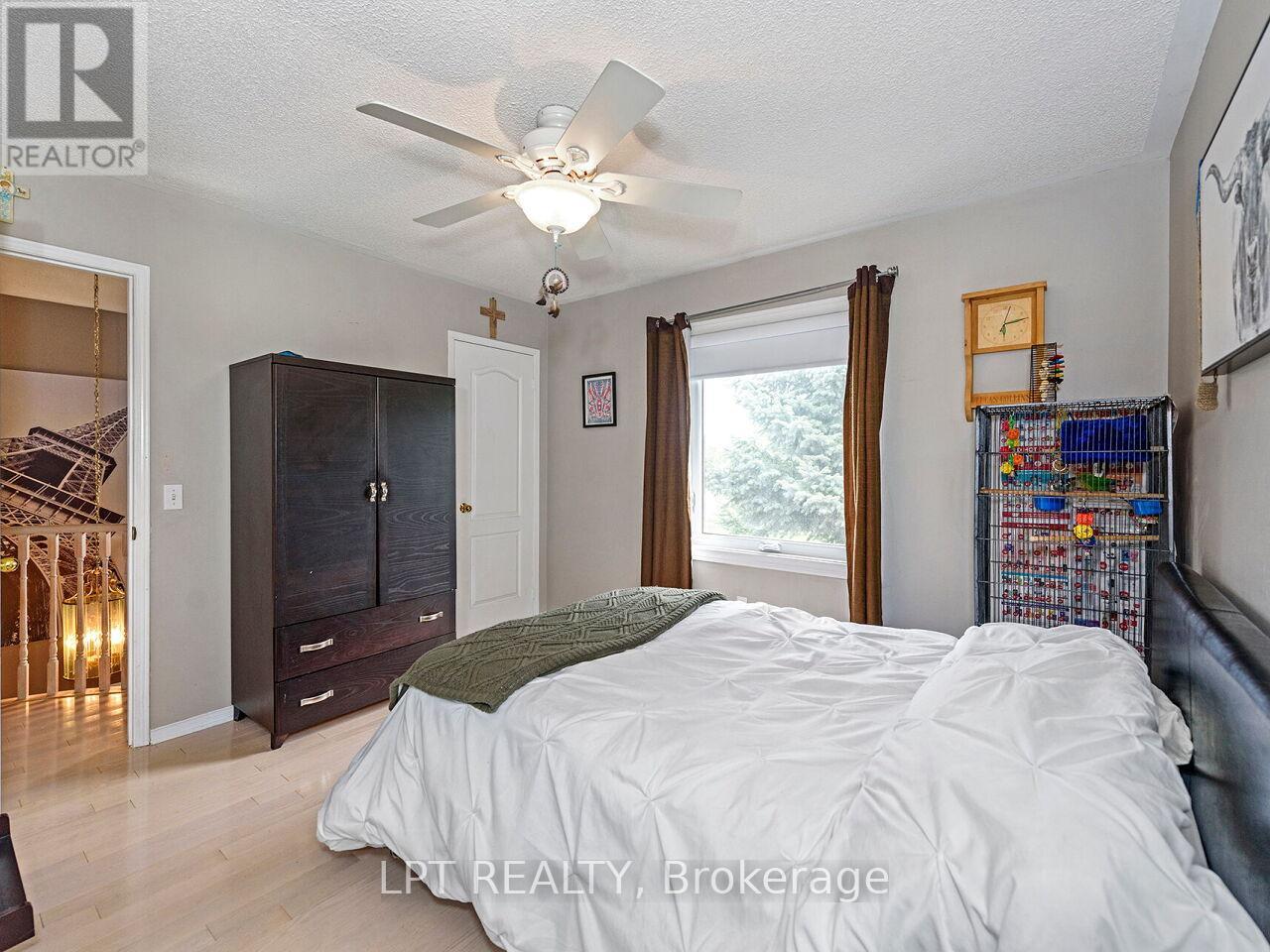 2460 Sixth Line, Oakville, Ontario  L6H 5Z8 - Photo 29 - W12883778