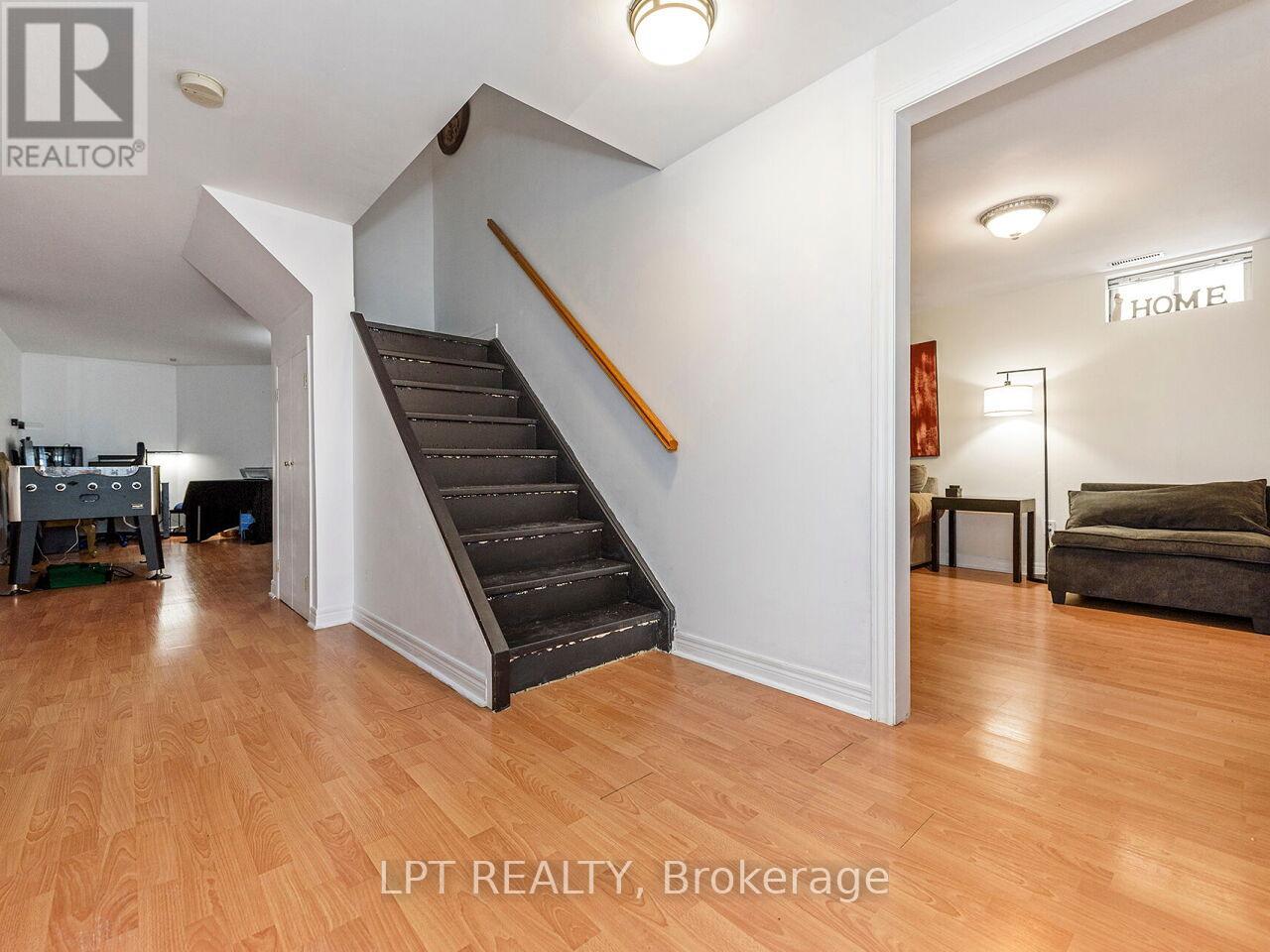 2460 Sixth Line, Oakville, Ontario  L6H 5Z8 - Photo 30 - W12883778