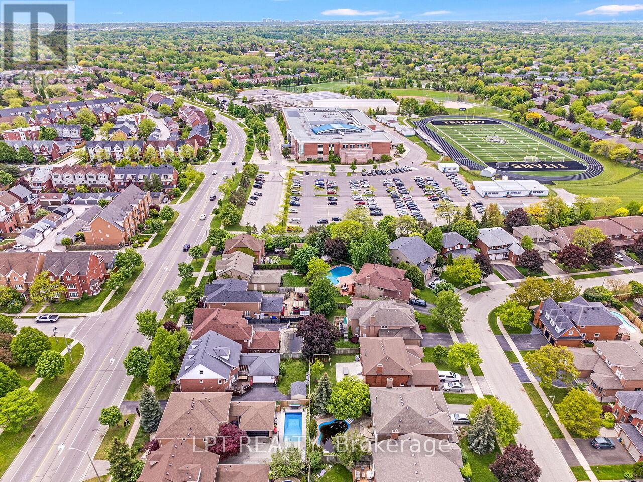 2460 Sixth Line, Oakville, Ontario  L6H 5Z8 - Photo 41 - W12883778