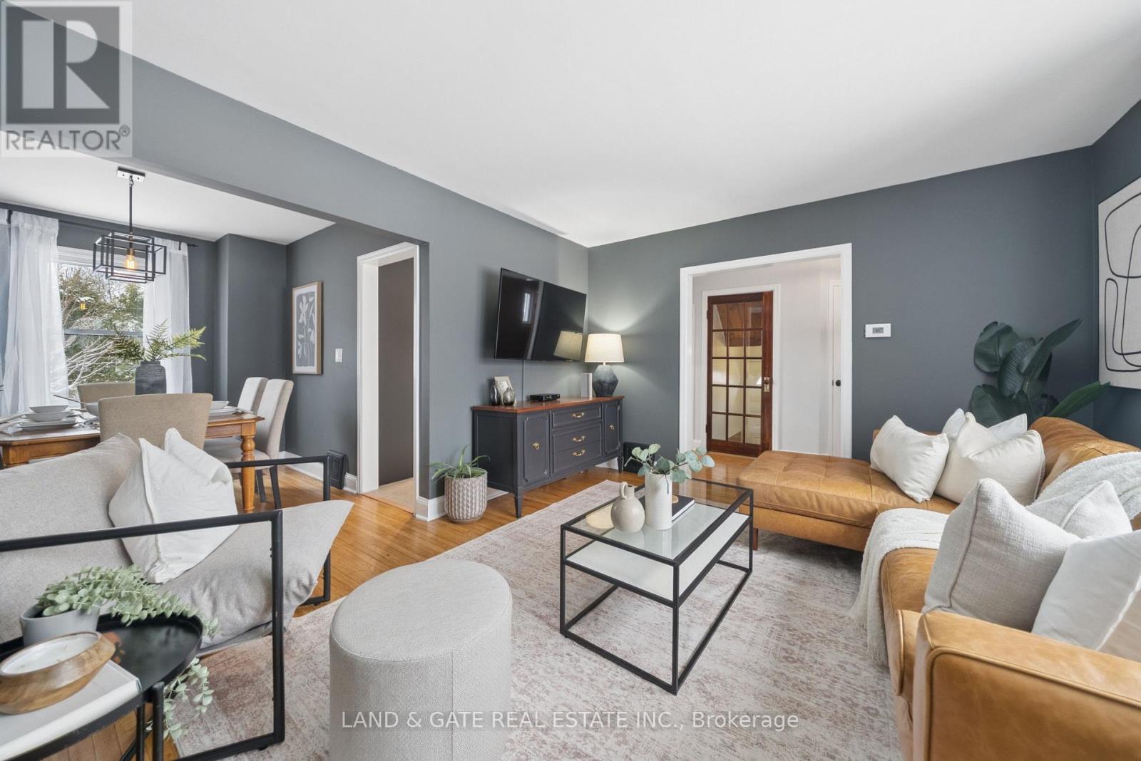 19 Southway Drive, Clarington, Ontario  L1C 1C4 - Photo 10 - E12881030