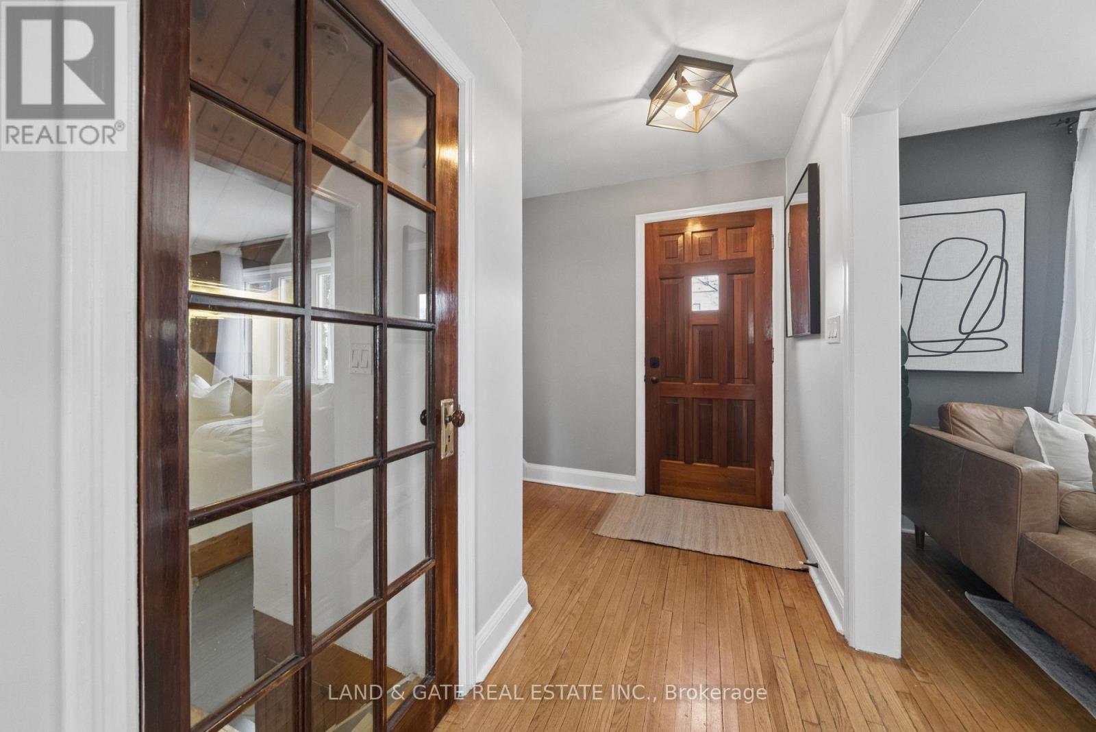 19 Southway Drive, Clarington, Ontario  L1C 1C4 - Photo 6 - E12881030