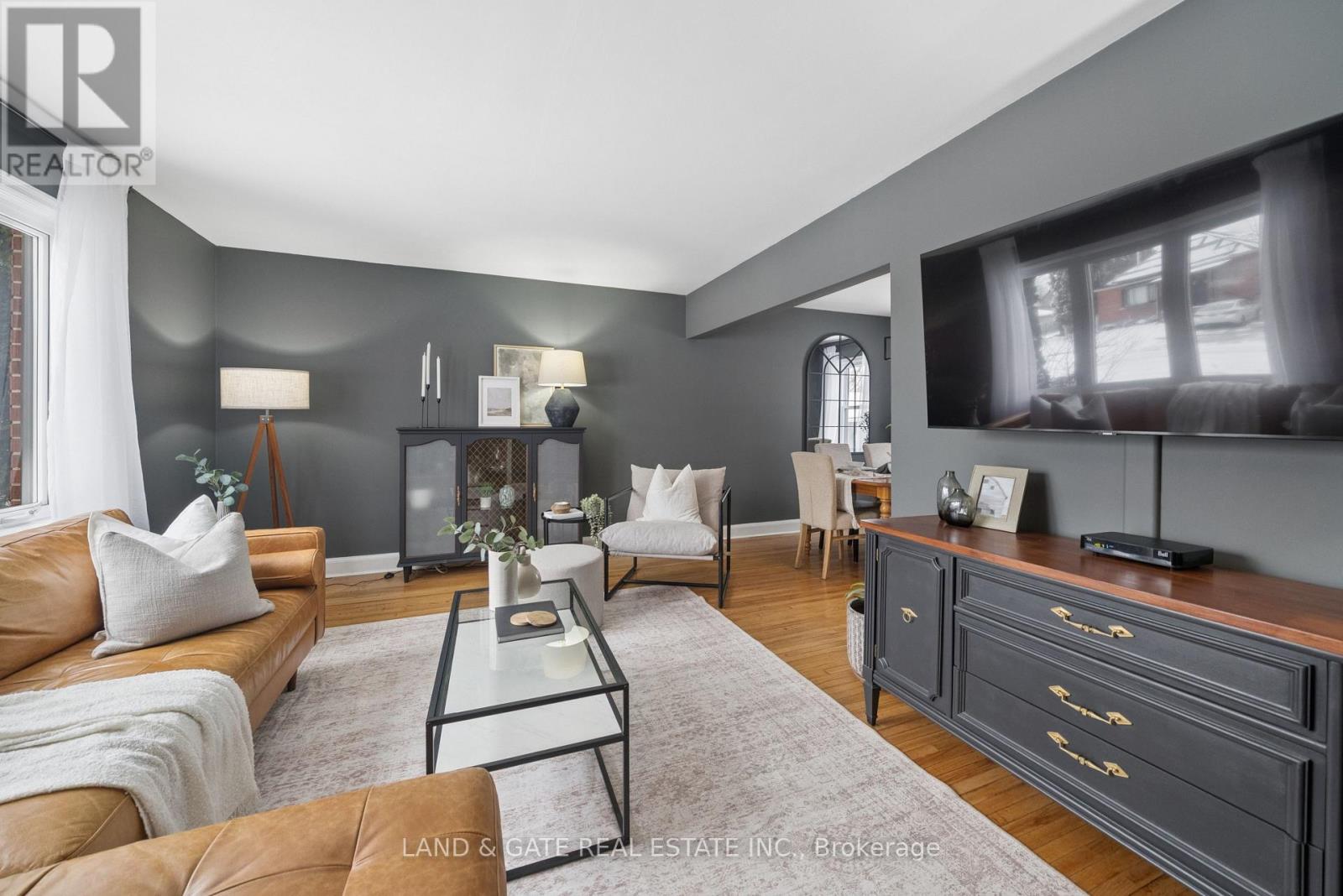 19 Southway Drive, Clarington, Ontario  L1C 1C4 - Photo 9 - E12881030