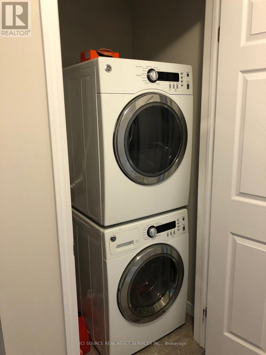 24c - 1989 Ottawa Street S, Kitchener, Ontario  N2E 0G7 - Photo 5 - X12883742