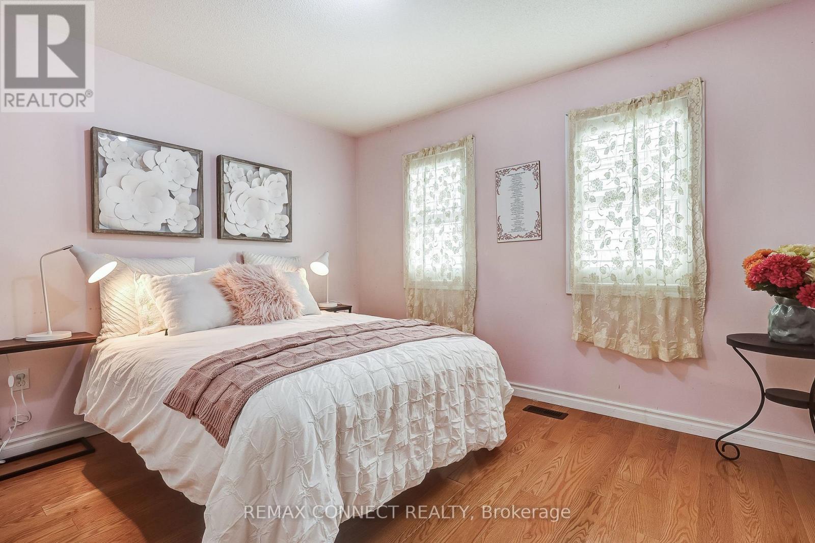 15 Brownridge Place, Whitby, Ontario  L1P 1W3 - Photo 39 - E12878842