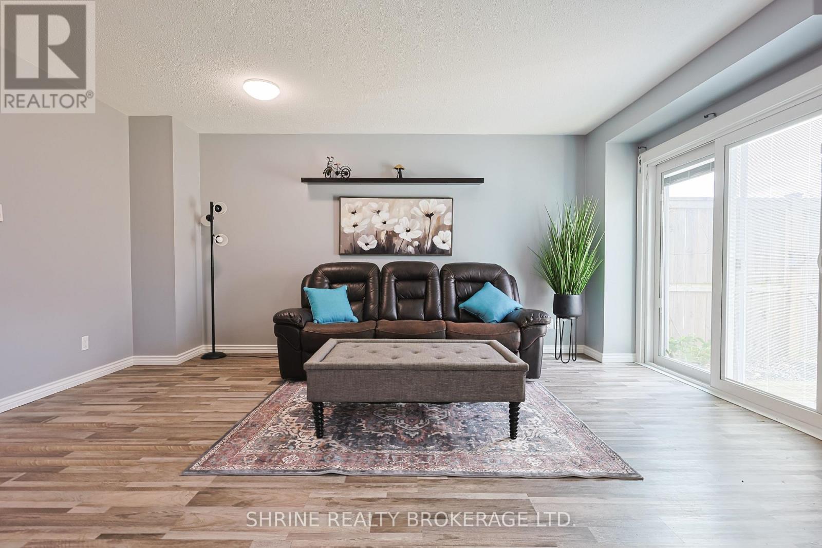 122 Andover Drive, London South, Ontario  N6J 4C3 - Photo 10 - X12883806