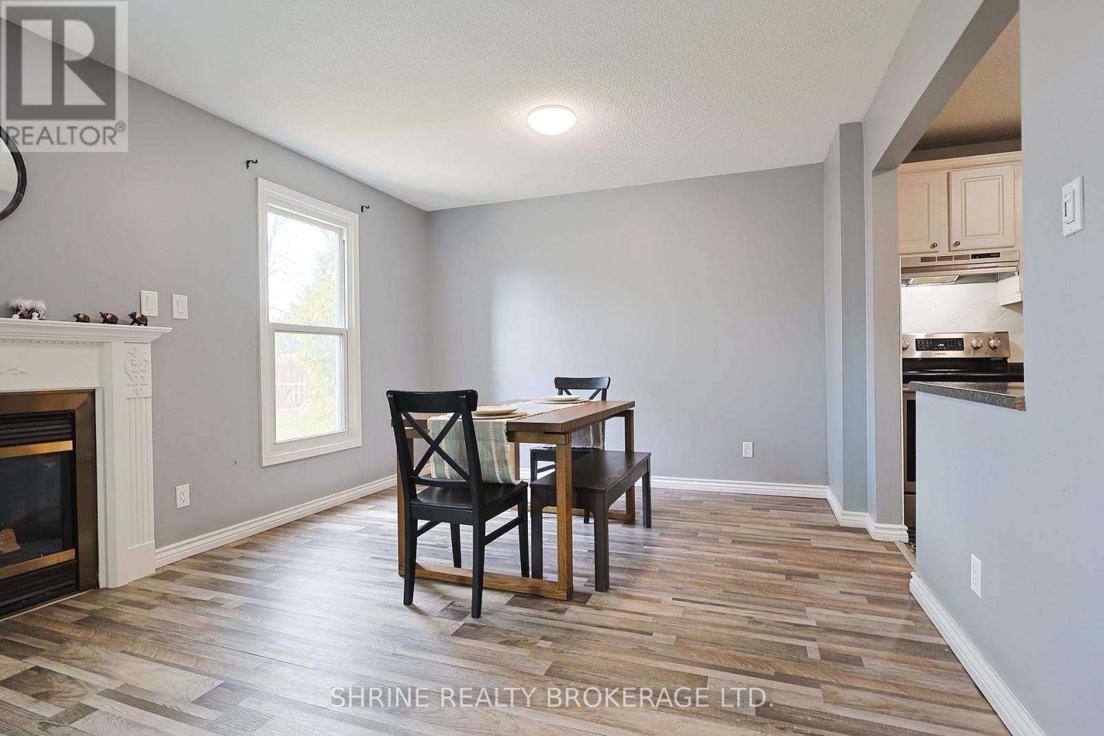 122 Andover Drive, London South, Ontario  N6J 4C3 - Photo 13 - X12883806