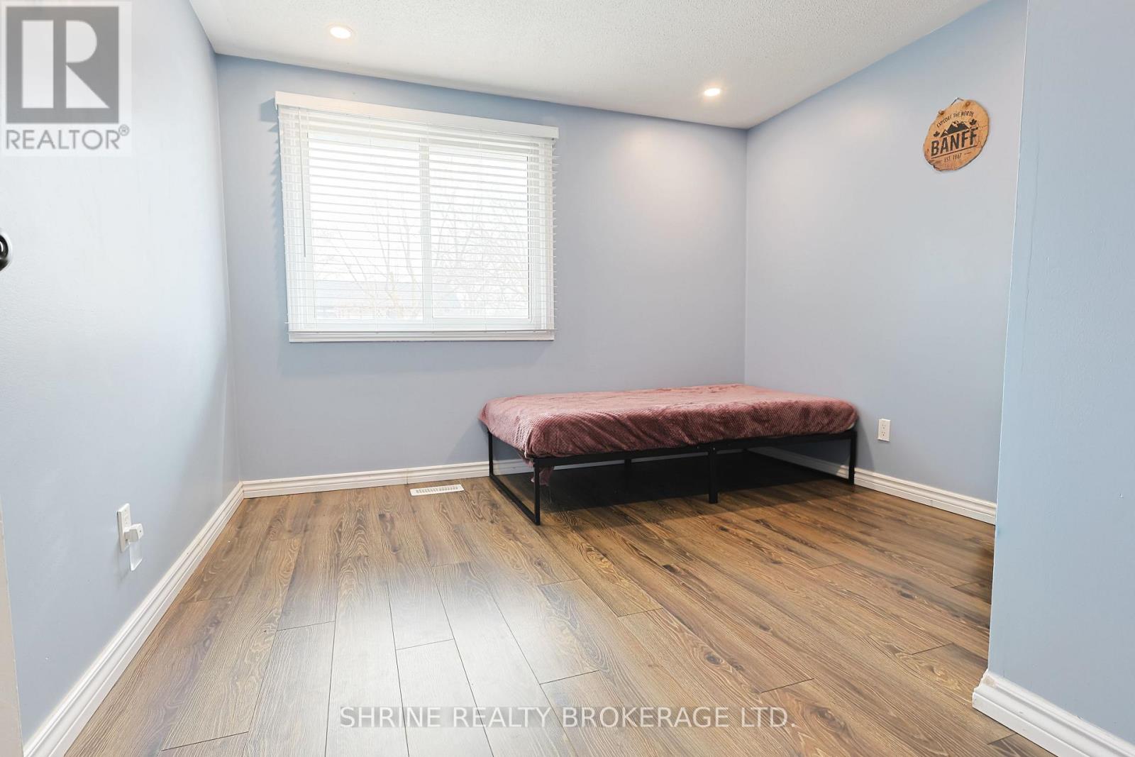 122 Andover Drive, London South, Ontario  N6J 4C3 - Photo 24 - X12883806