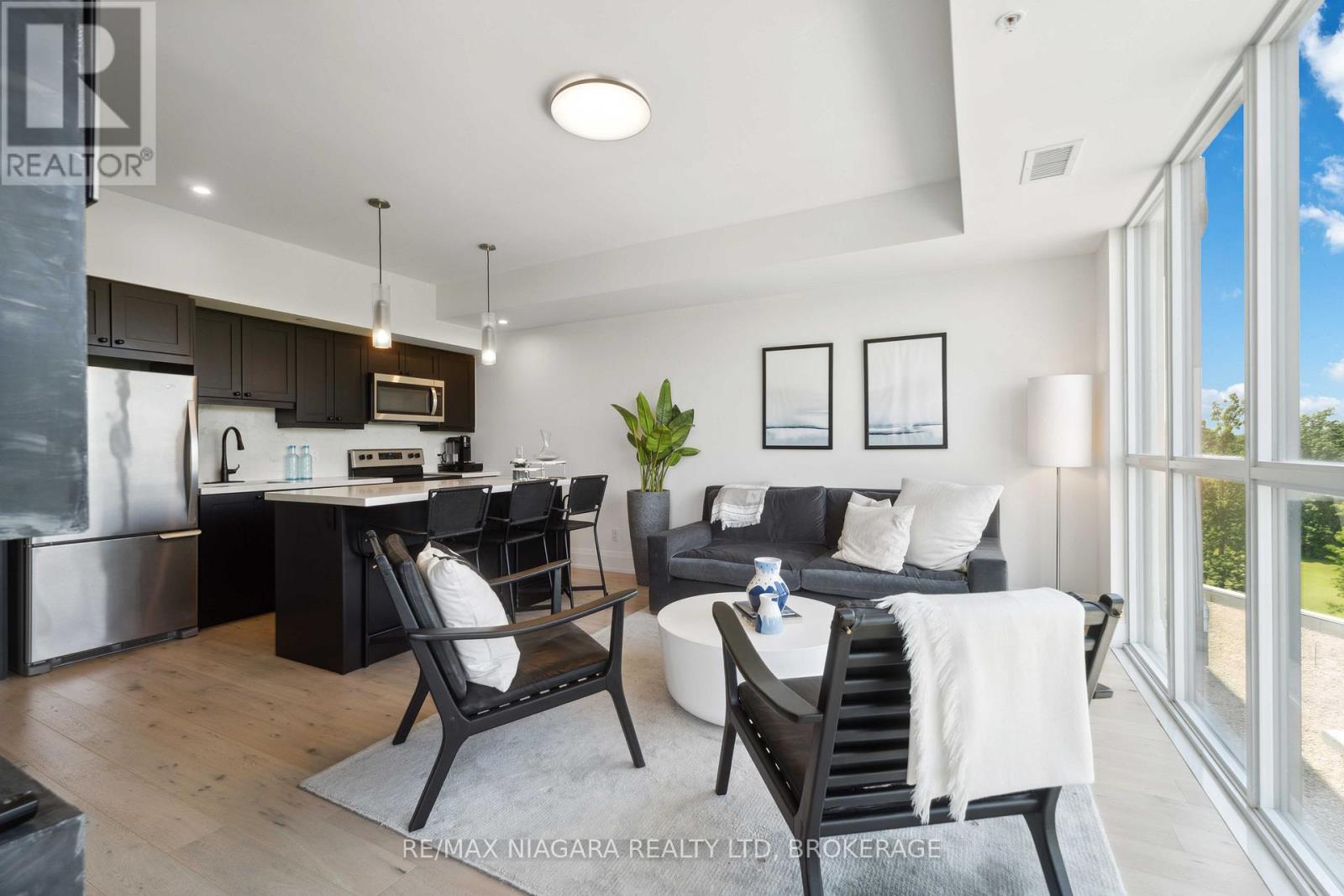 601 - 7711 Green Vista Gate, Niagara Falls, Ontario  L2H 1R1 - Photo 6 - X12883812