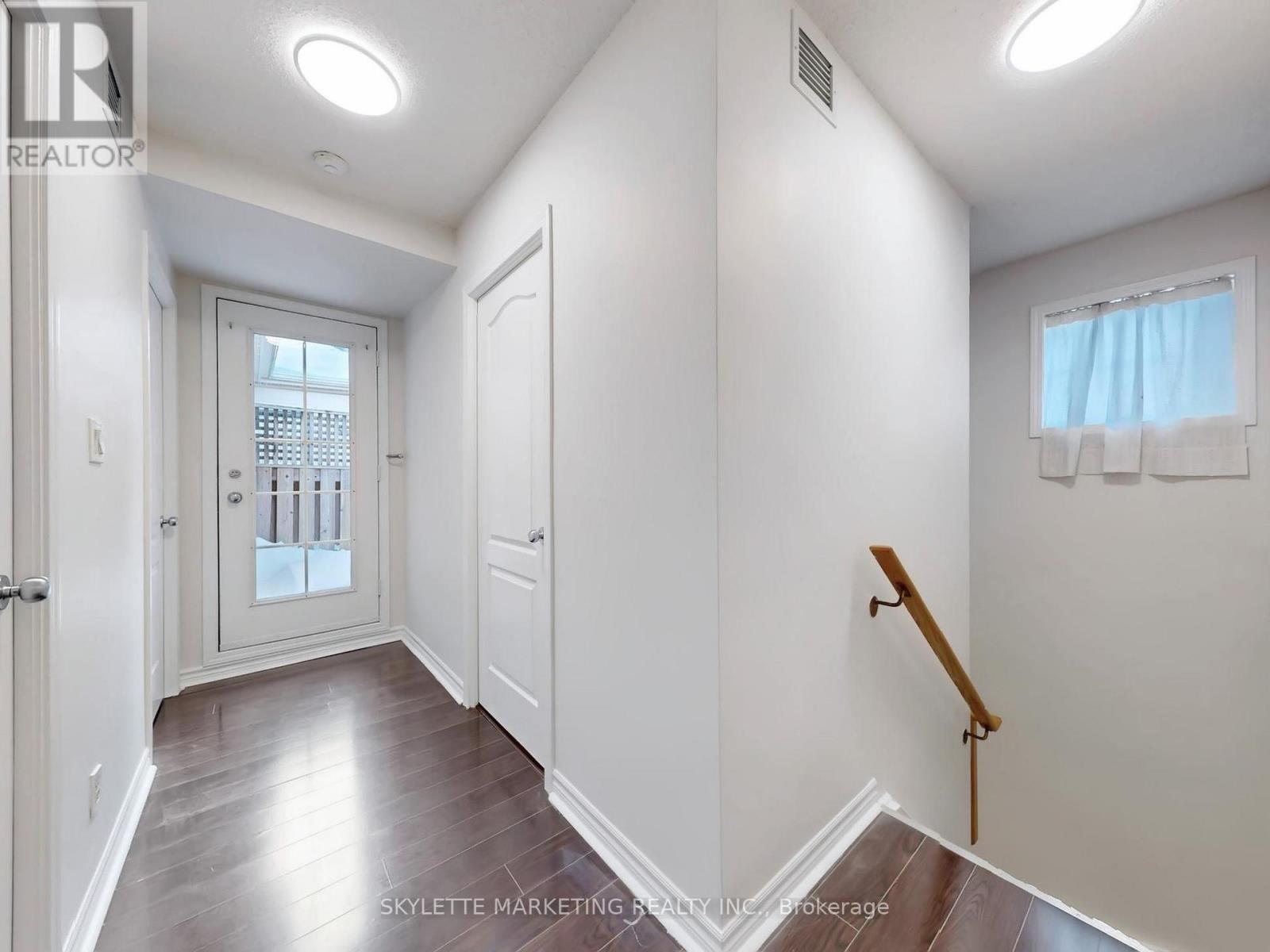 Gv216 - 8 Rean Drive, Toronto, Ontario  M2K 3B9 - Photo 21 - C12883824