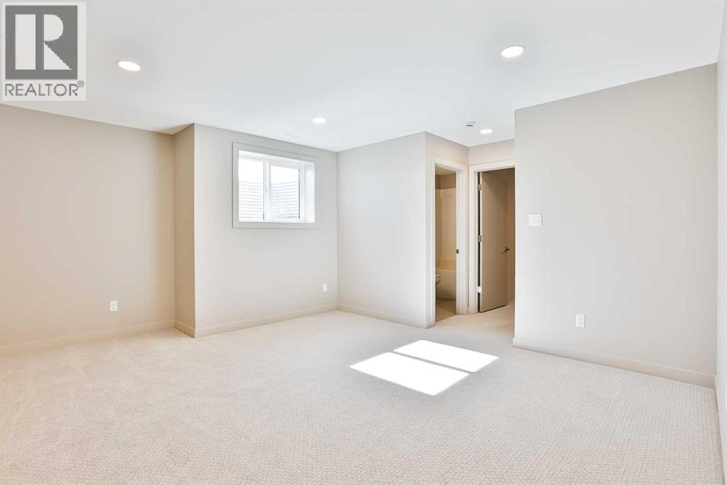 320 Aquitania Boulevard W, Lethbridge, Alberta  T1J 5T4 - Photo 27 - A2291984