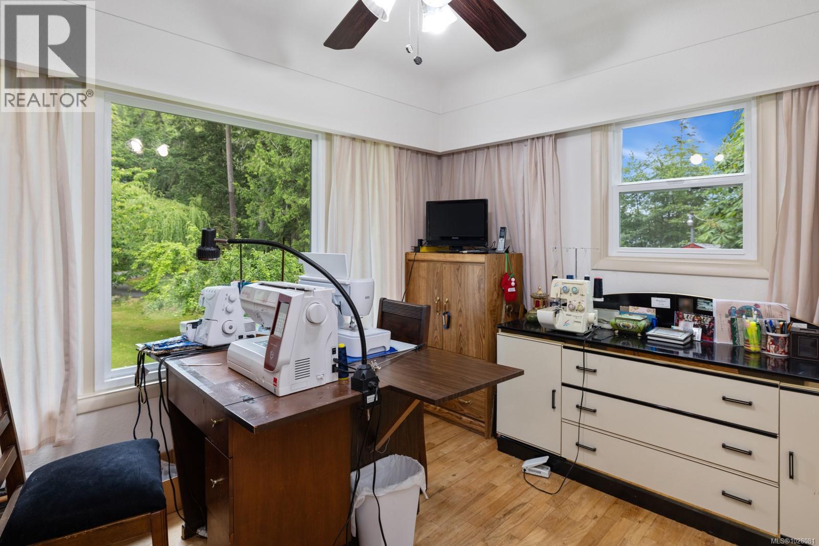 3367 Trans Canada Hwy, Cobble Hill, British Columbia  V0R 1L7 - Photo 18 - 1028081