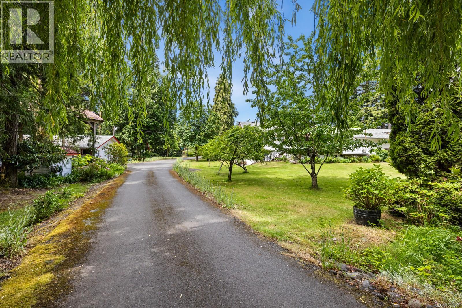 3367 Trans Canada Hwy, Cobble Hill, British Columbia  V0R 1L7 - Photo 43 - 1028081