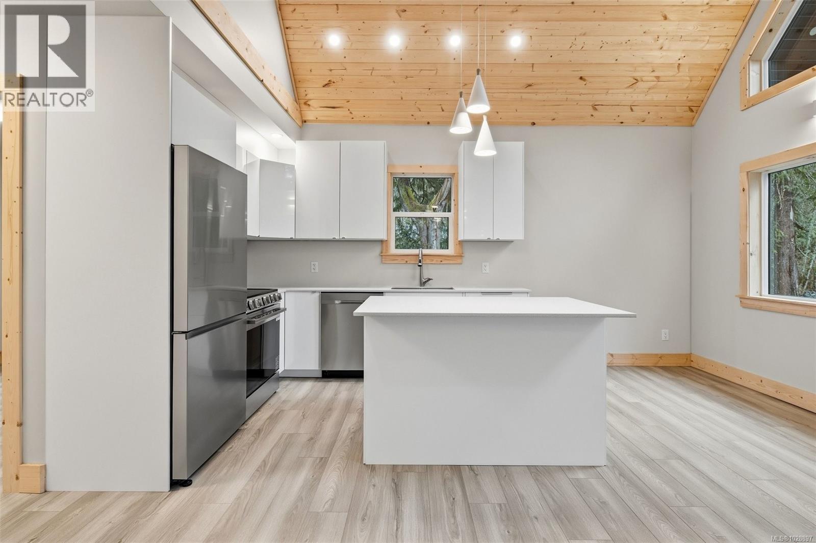 2460 Carpenter Rd, Sooke, British Columbia  V9Z 0R1 - Photo 17 - 1028897