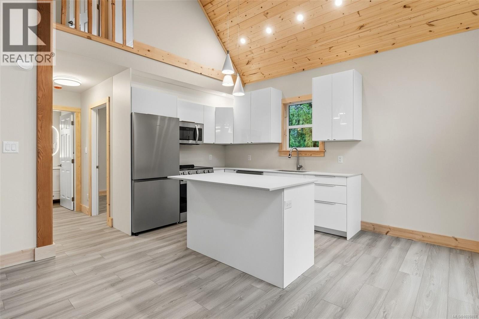 2460 Carpenter Rd, Sooke, British Columbia  V9Z 0R1 - Photo 18 - 1028897