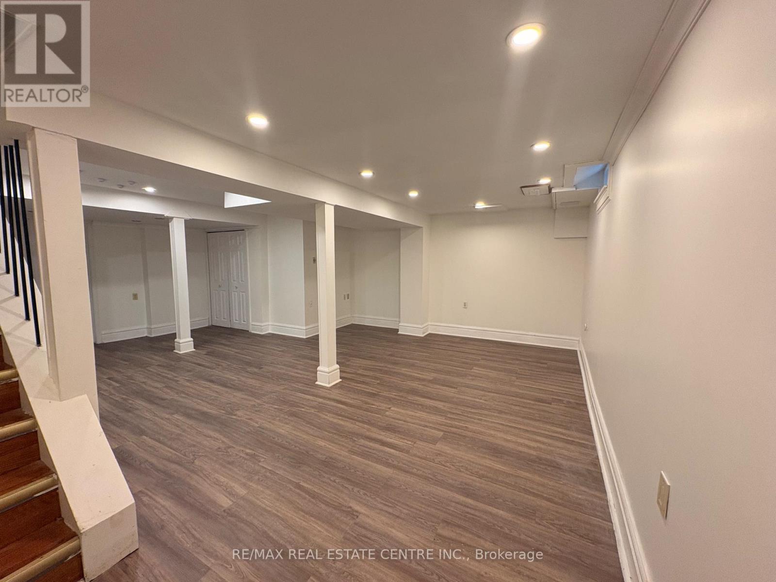 27 - 1055 Shawnmarr Road, Mississauga, Ontario L5H 3V2 - Photo 24 - W12883810