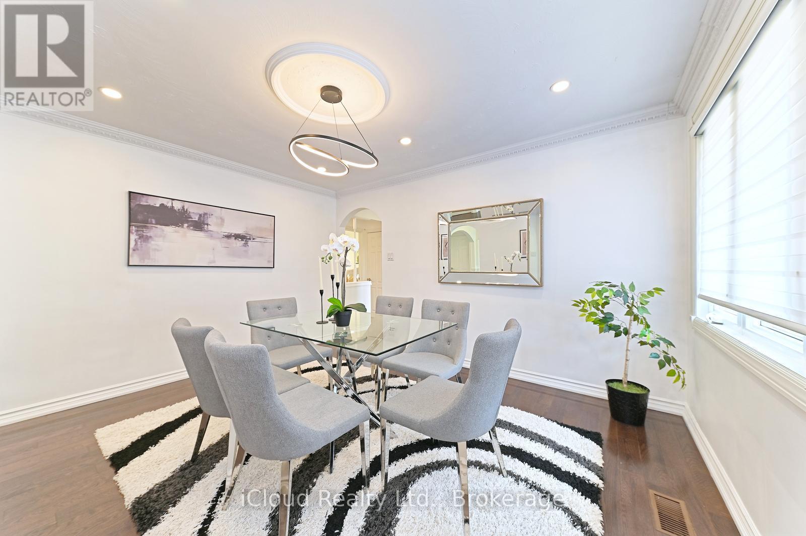 2101 Parkway Drive, Burlington, Ontario  L7P 1S5 - Photo 12 - W12883826