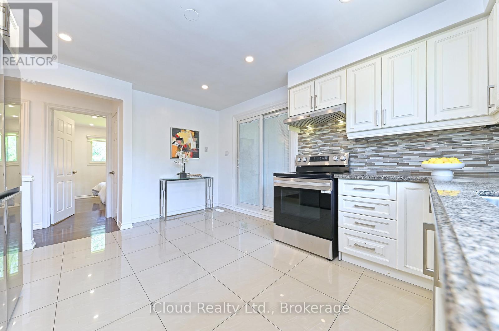 2101 Parkway Drive, Burlington, Ontario  L7P 1S5 - Photo 25 - W12883826