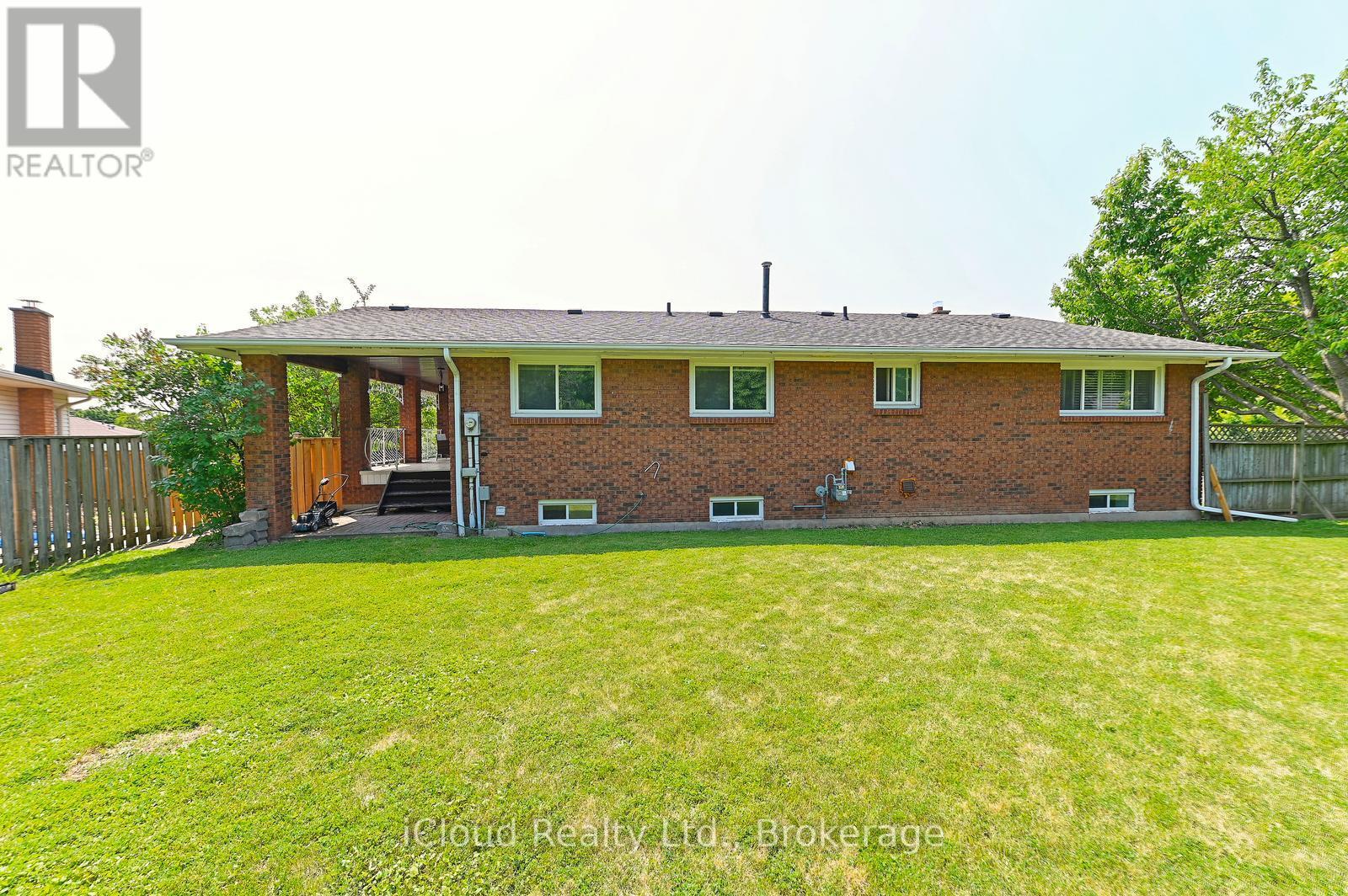 2101 Parkway Drive, Burlington, Ontario  L7P 1S5 - Photo 49 - W12883826