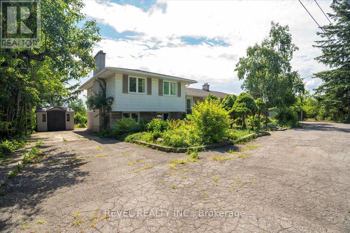 1296 Waterdown Road, Burlington, Ontario  L7P 0T4 - Photo 3 - W12883832