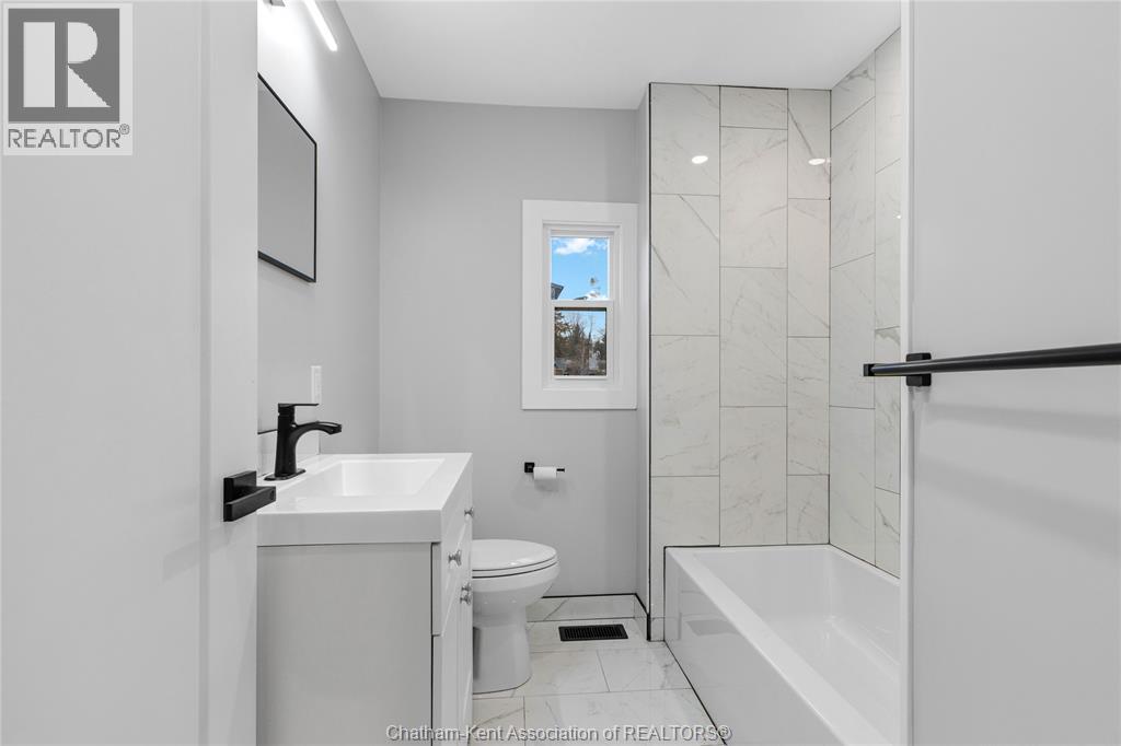 7 Oxley Drive, Chatham, Ontario  N7L 2K5 - Photo 23 - 26003698