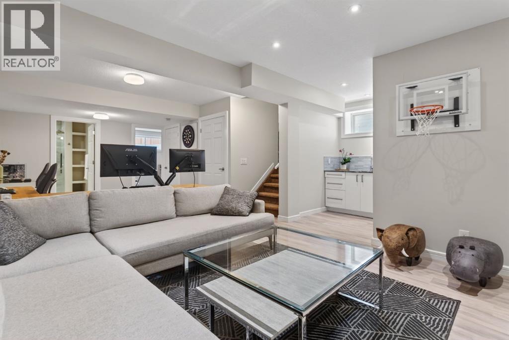 999 Evanston Drive Nw, Calgary, Alberta  T3P 0K9 - Photo 38 - A2289833