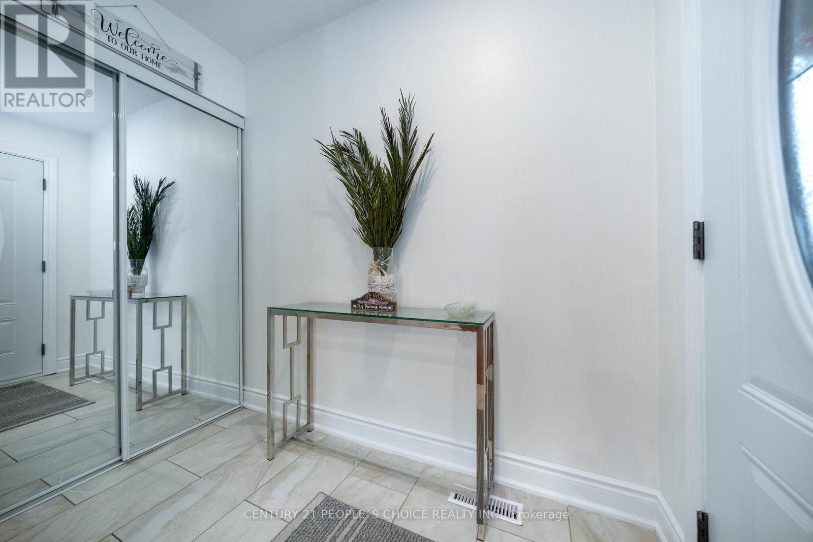 12 Cameron Glen Boulevard, Toronto, Ontario  M1C 5A7 - Photo 10 - E12883030