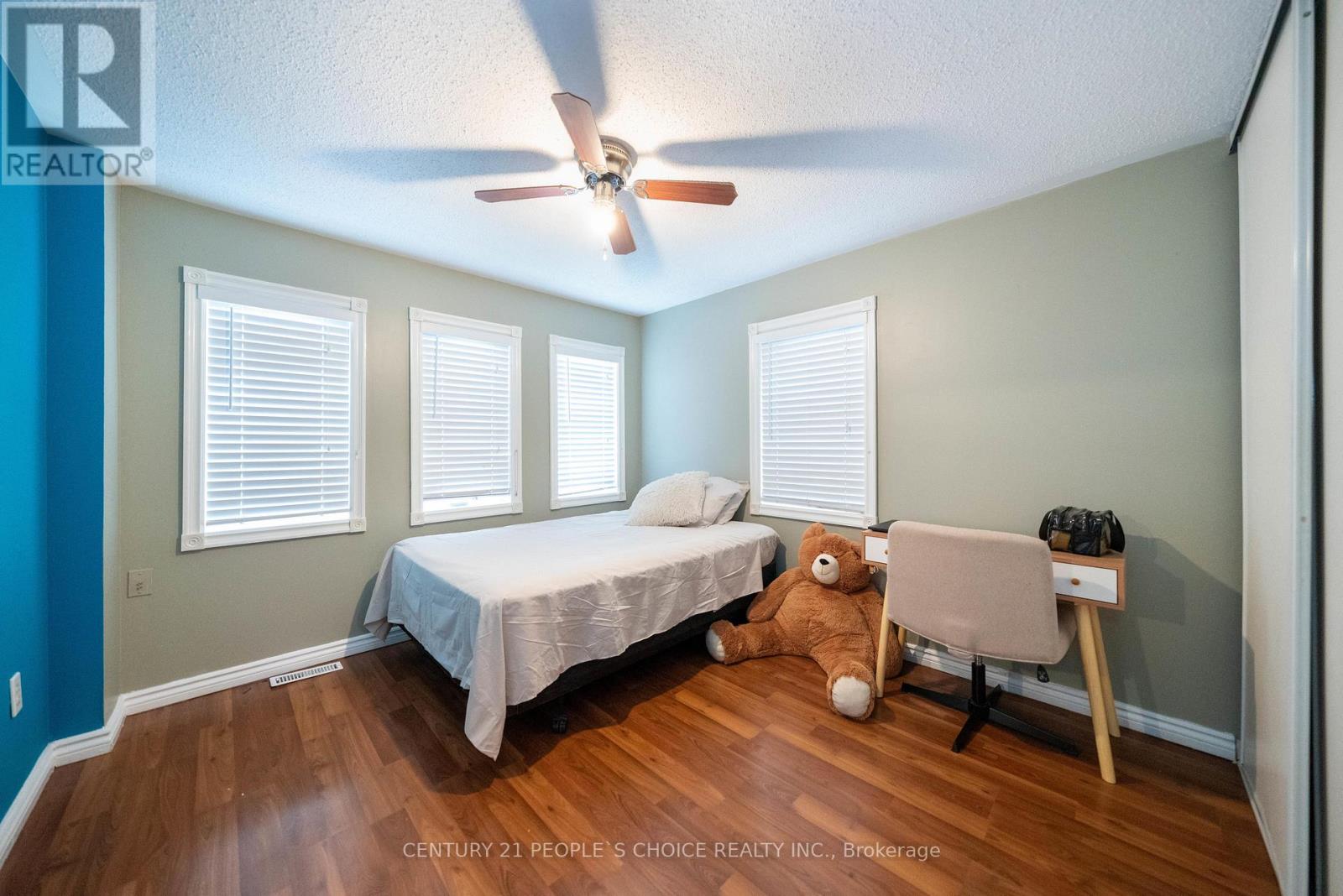 12 Cameron Glen Boulevard, Toronto, Ontario  M1C 5A7 - Photo 19 - E12883030