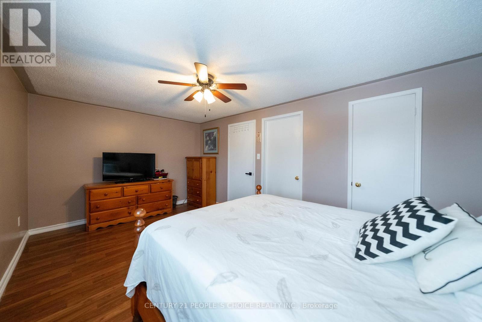 12 Cameron Glen Boulevard, Toronto, Ontario  M1C 5A7 - Photo 15 - E12883030