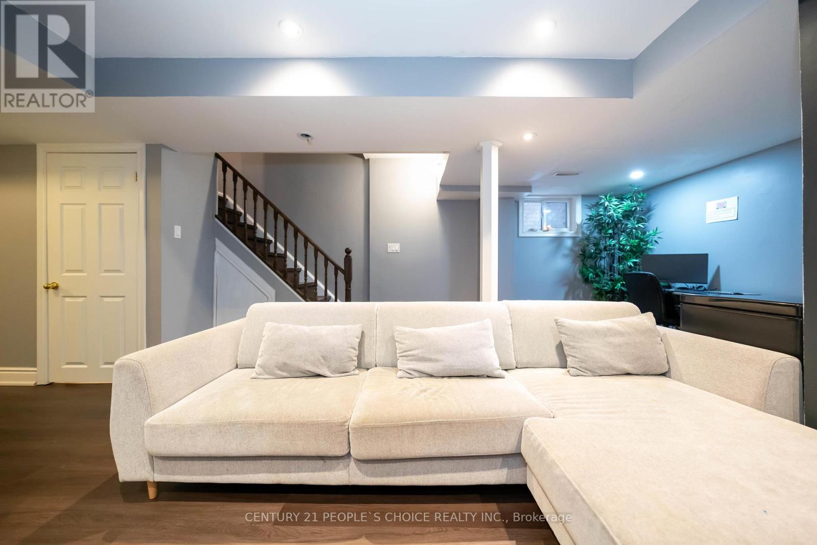 12 Cameron Glen Boulevard, Toronto, Ontario  M1C 5A7 - Photo 35 - E12883030