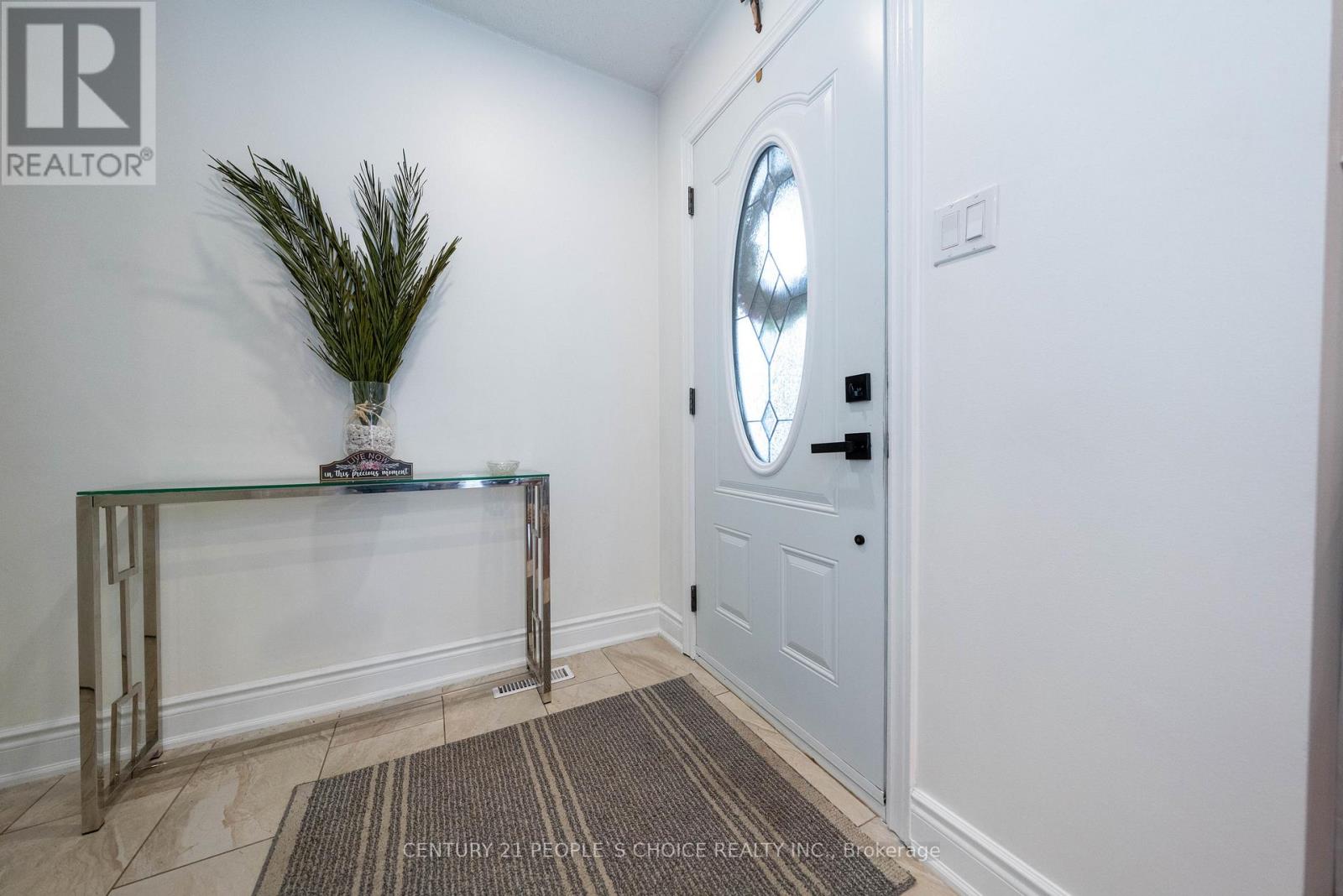 12 Cameron Glen Boulevard, Toronto, Ontario  M1C 5A7 - Photo 9 - E12883030