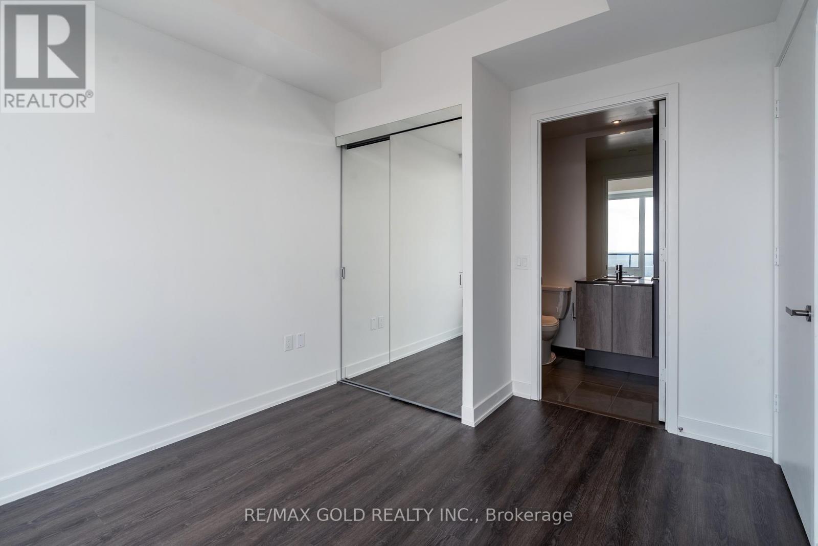 3401 - 448 Burnhamthorpe Road W, Mississauga, Ontario  L5B 4M6 - Photo 22 - W12883602