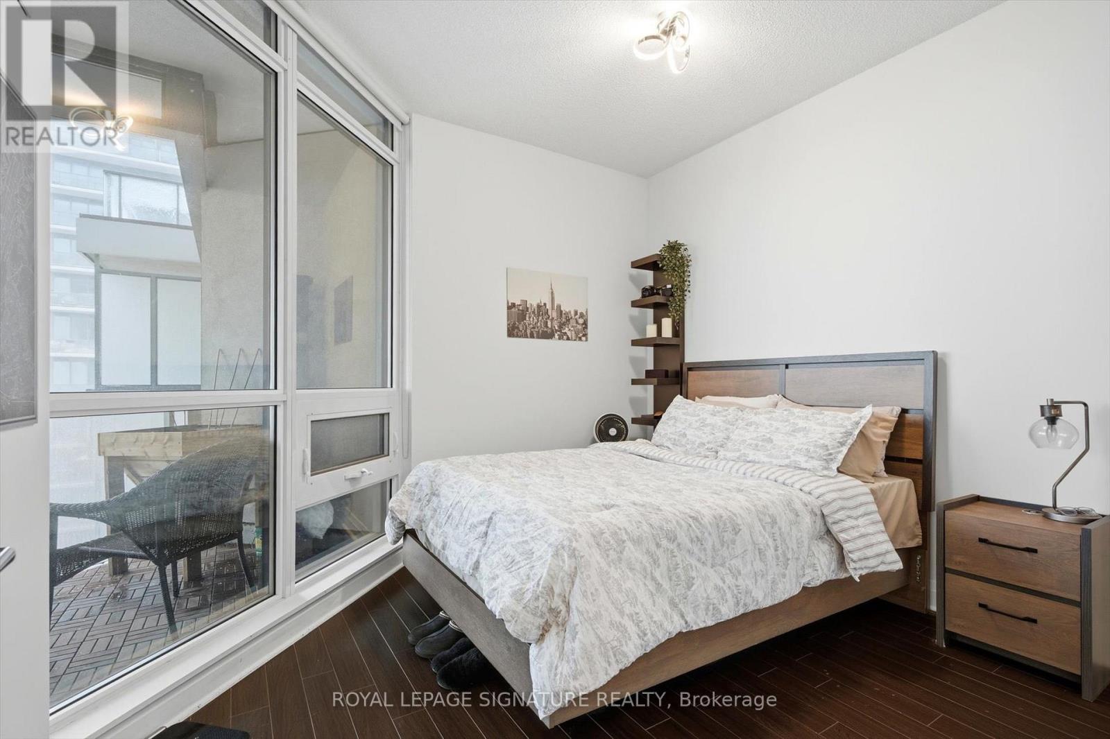 527 - 1185 The Queensway, Toronto, Ontario  M8Z 0C6 - Photo 8 - W12883484