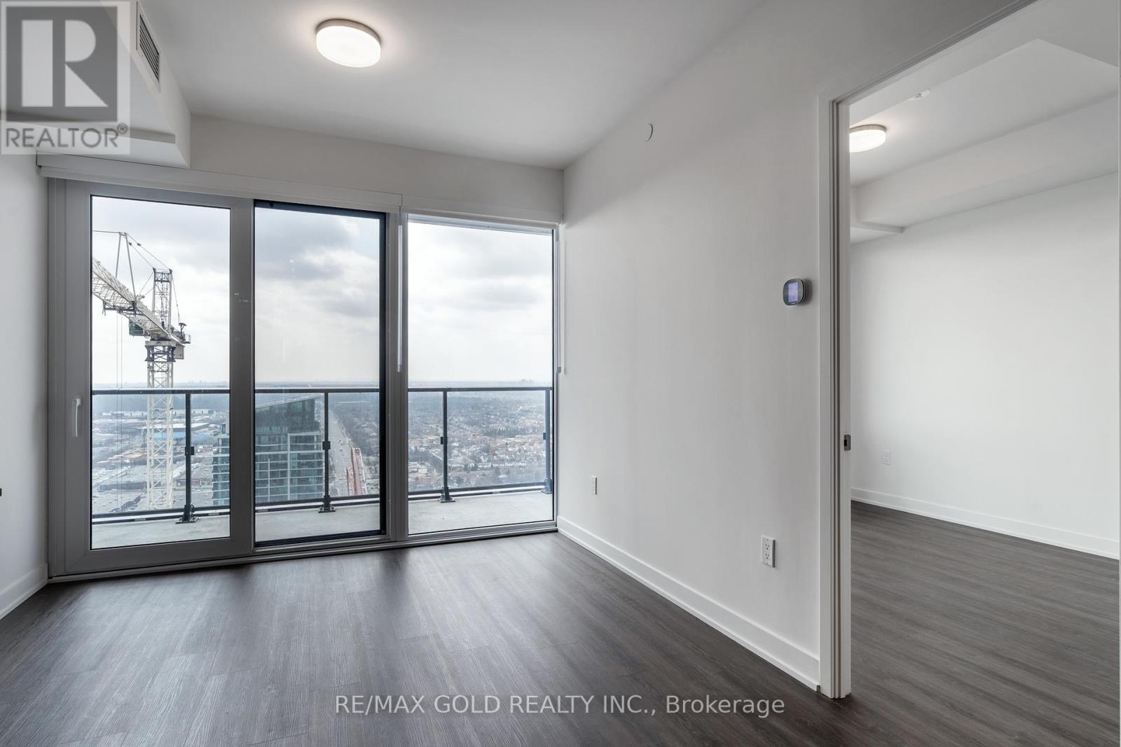 3401 - 448 Burnhamthorpe Road W, Mississauga, Ontario  L5B 4M6 - Photo 15 - W12883602