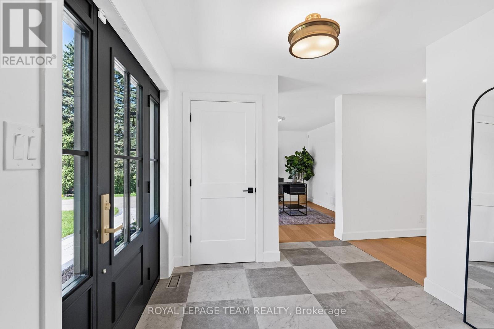 5545 Van Vliet Road, Ottawa, Ontario  K4M 1J4 - Photo 5 - X12883886