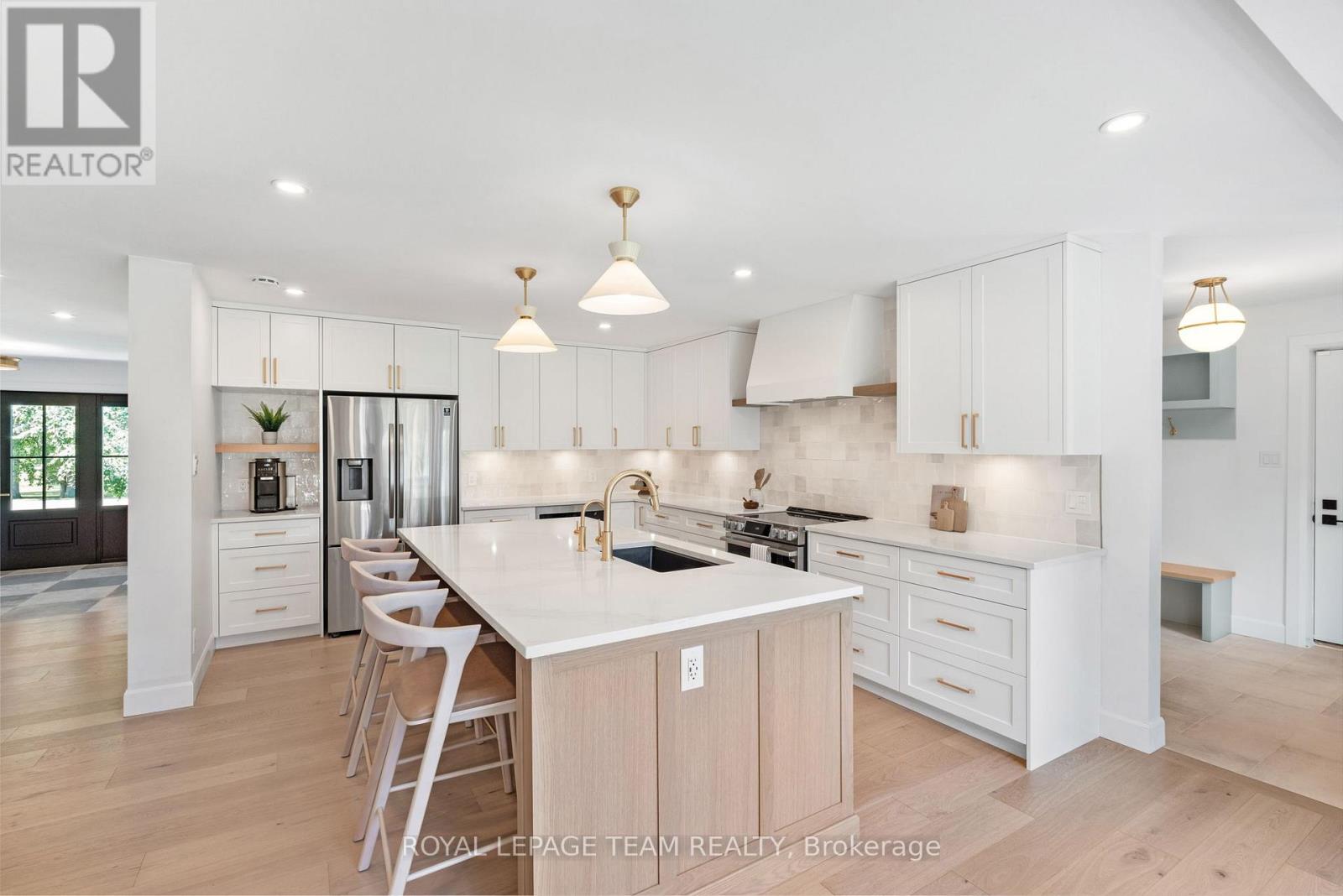 5545 Van Vliet Road, Ottawa, Ontario  K4M 1J4 - Photo 8 - X12883886