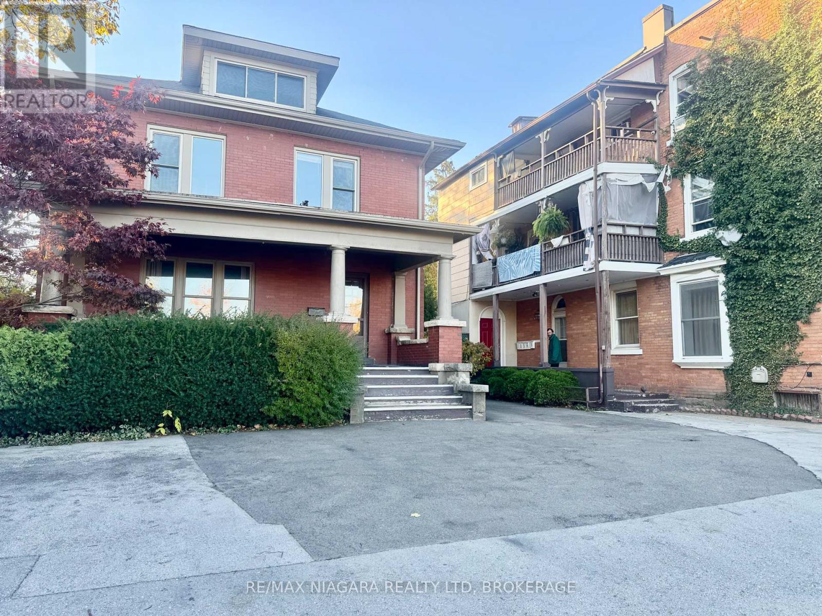 Main Floor - 101 Niagara Street, Welland, Ontario  L3C 1J4 - Photo 2 - X12883894