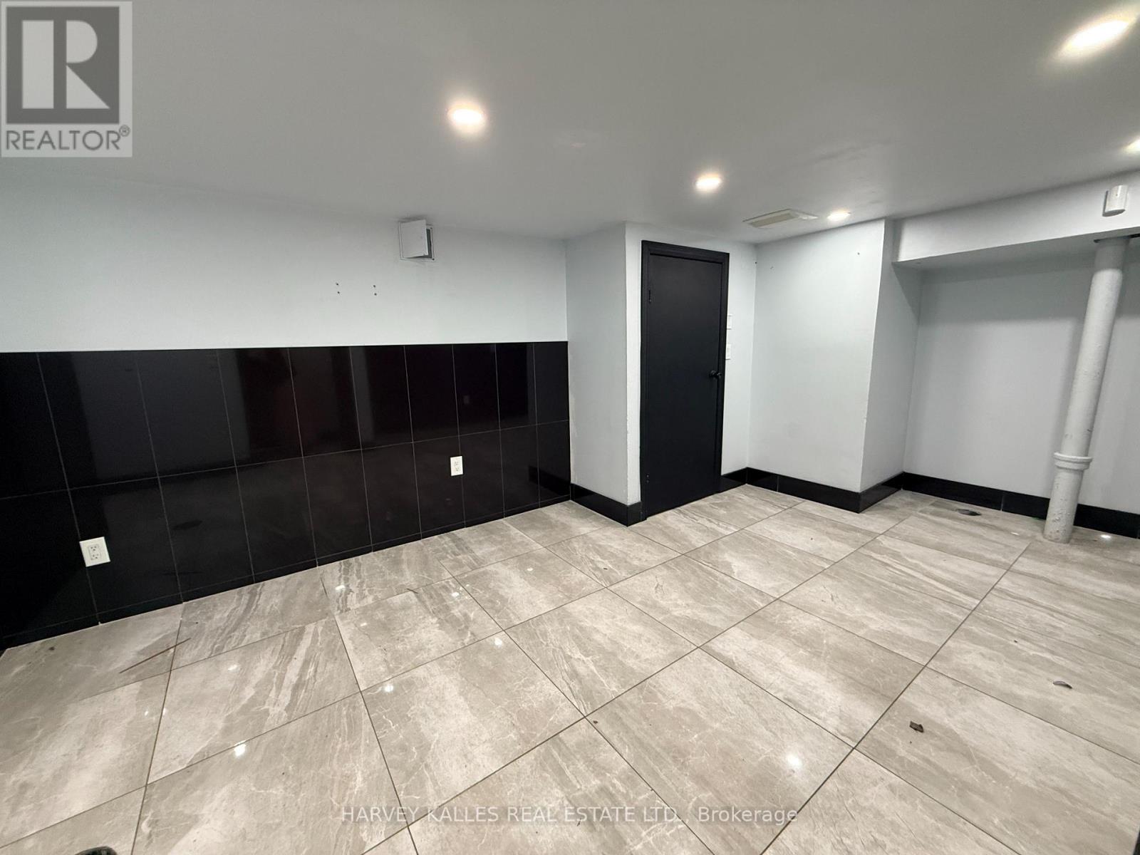 872 Dundas Street W, Toronto, Ontario  M6J 1V7 - Photo 11 - C12883838
