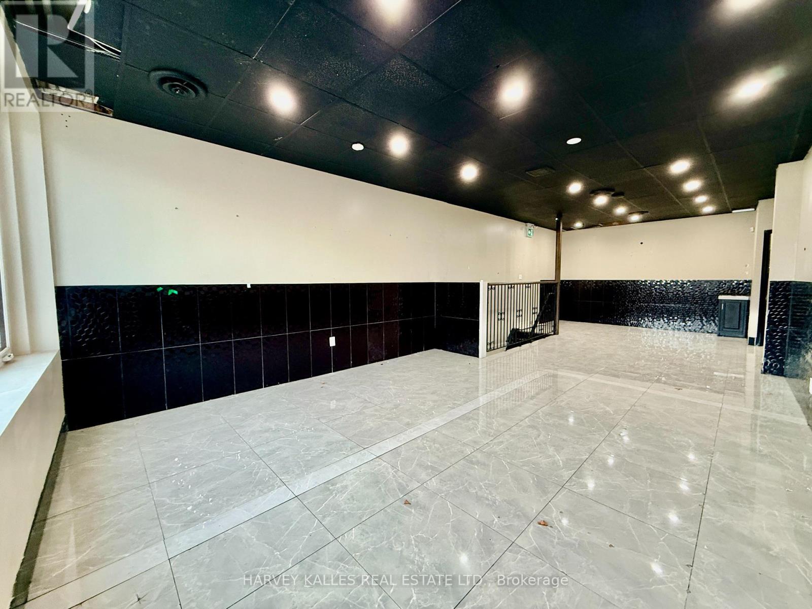 872 Dundas Street W, Toronto, Ontario  M6J 1V7 - Photo 7 - C12883838