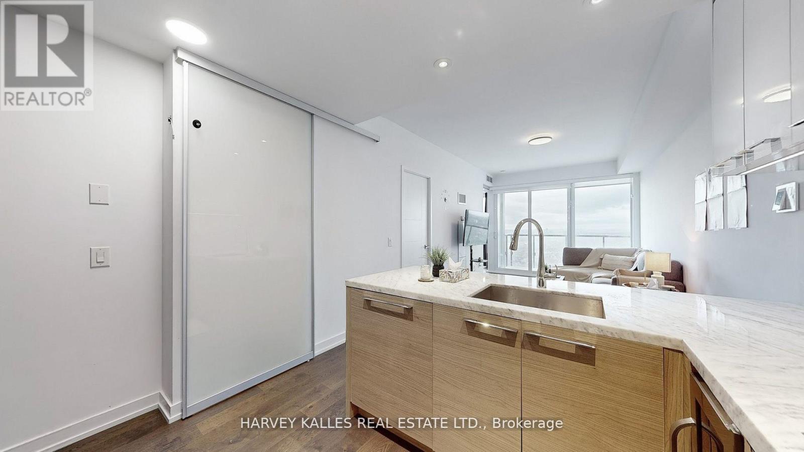 4411 - 488 University Avenue, Toronto, Ontario  M5G 0C1 - Photo 13 - C12883840