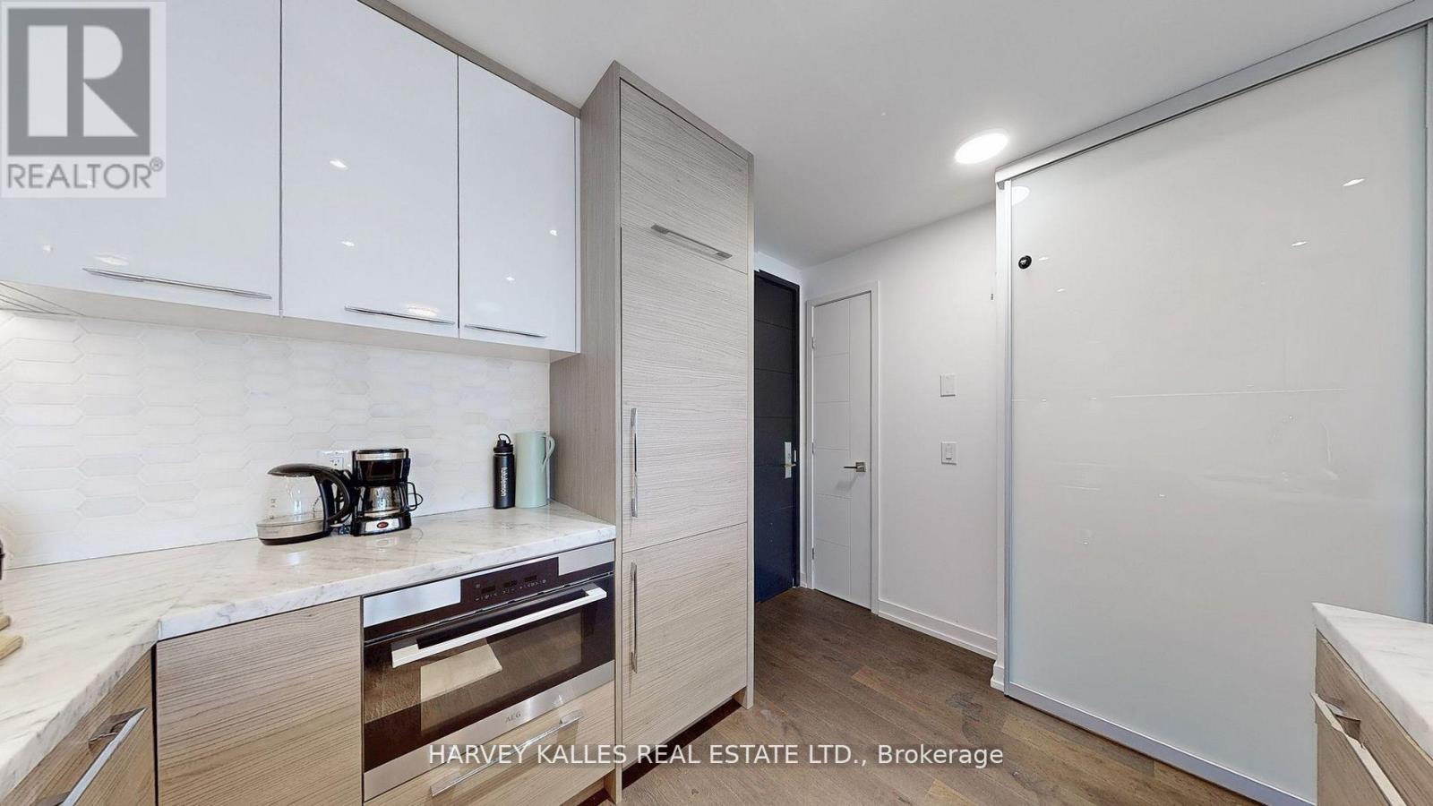 4411 - 488 University Avenue, Toronto, Ontario  M5G 0C1 - Photo 14 - C12883840